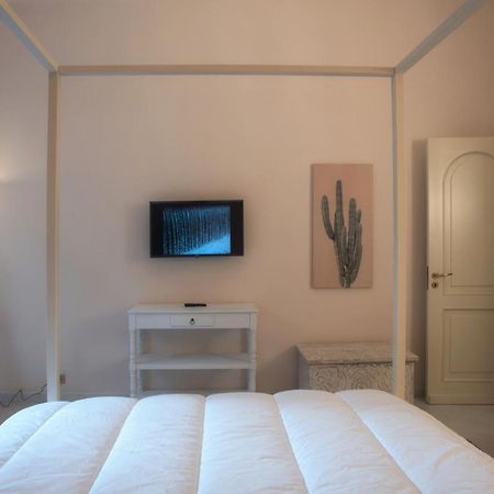 Piazza Dante Suites By Wonderful Italy Napoli Exterior foto