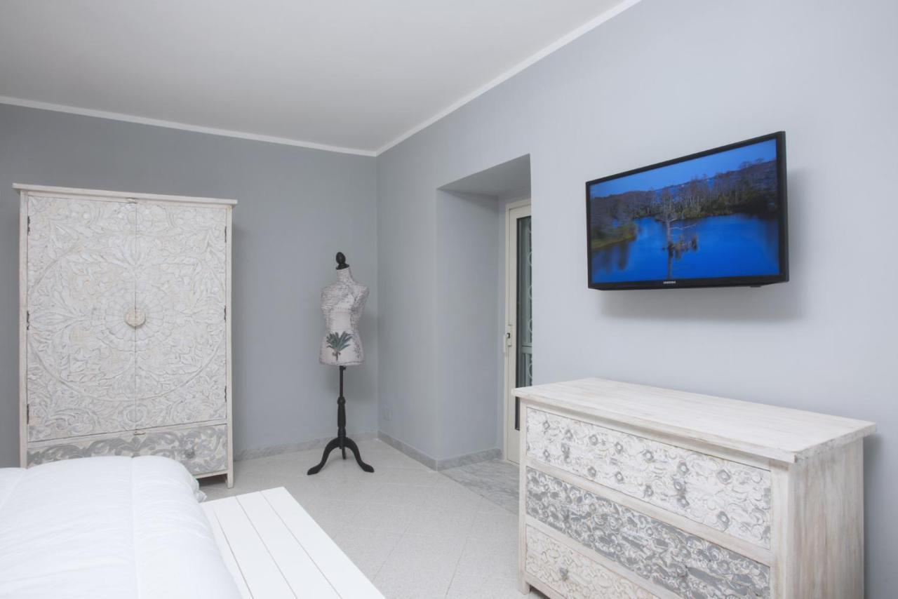 Piazza Dante Suites By Wonderful Italy Napoli Exterior foto