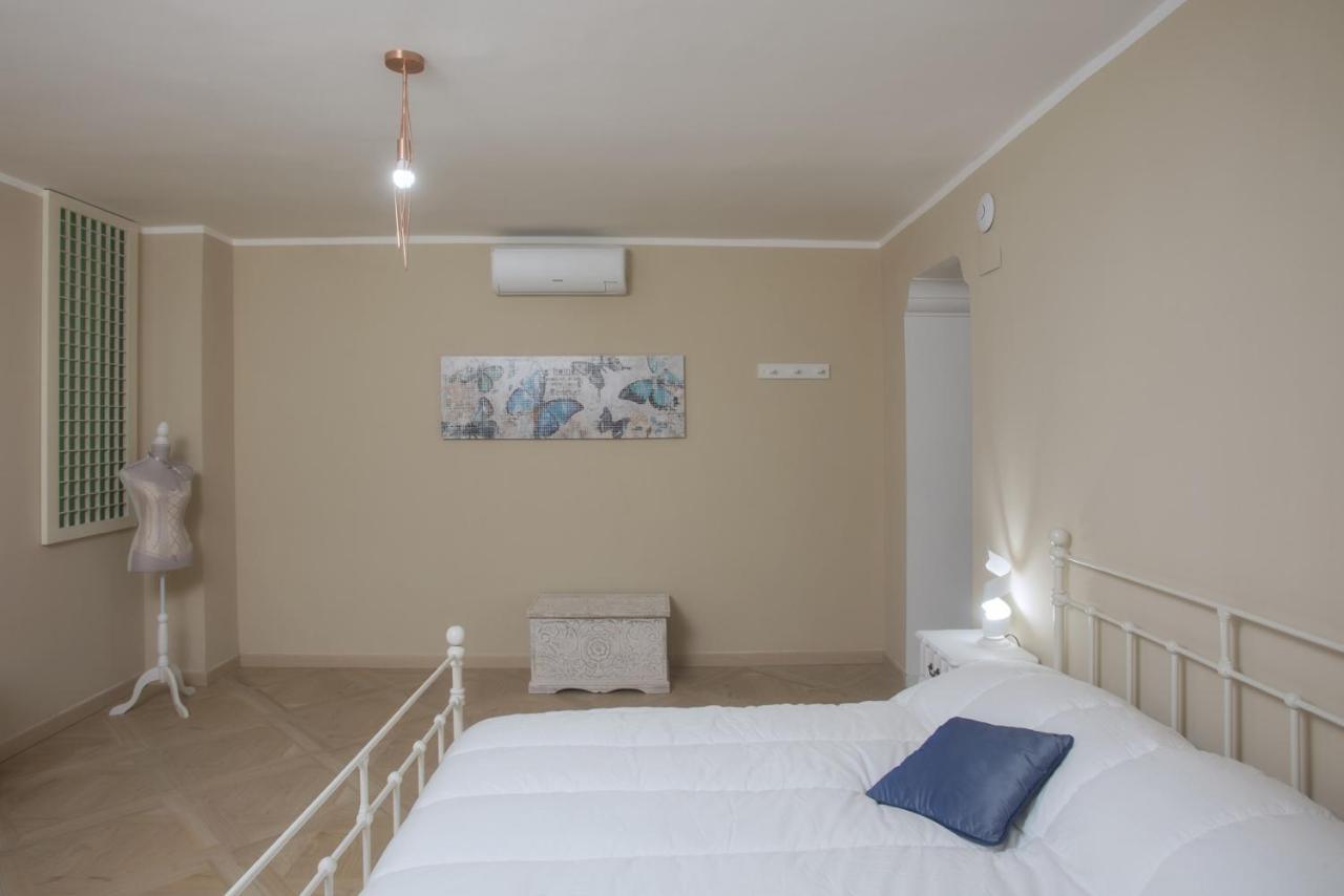 Piazza Dante Suites By Wonderful Italy Napoli Exterior foto